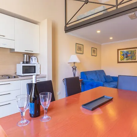 Apartment Elegant In Rome