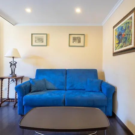 Apartment Elegant In