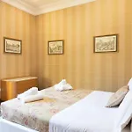Apartament Elegant In *